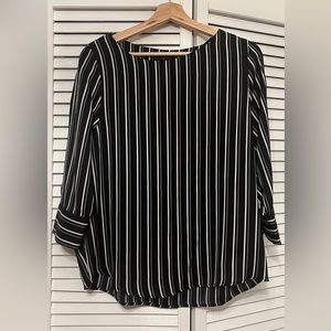 TAHARI black blouse